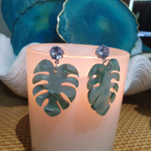 Pearl green monstera leaf earrings